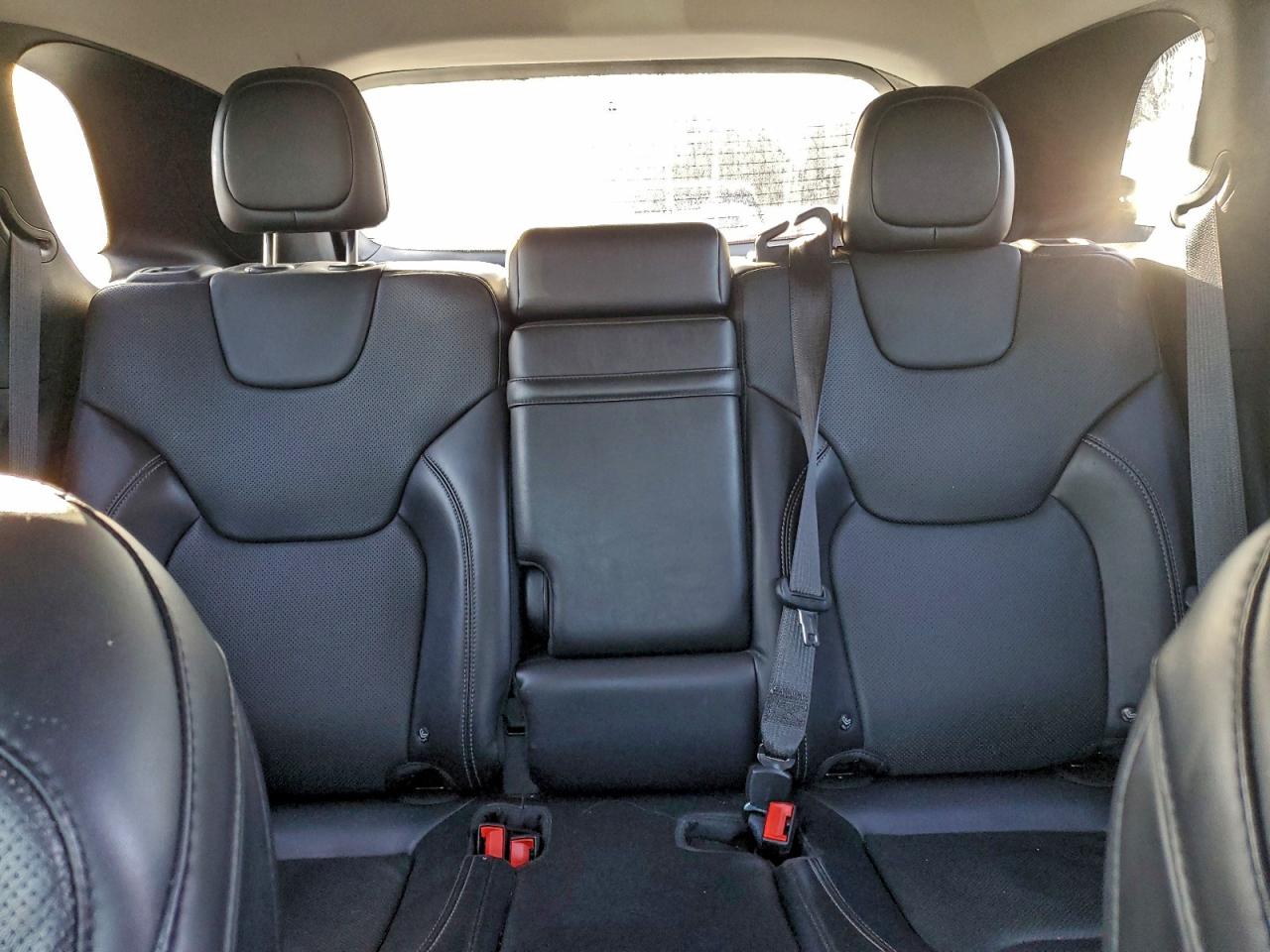 2019 JEEP CHEROKEE LIMITED photo 19