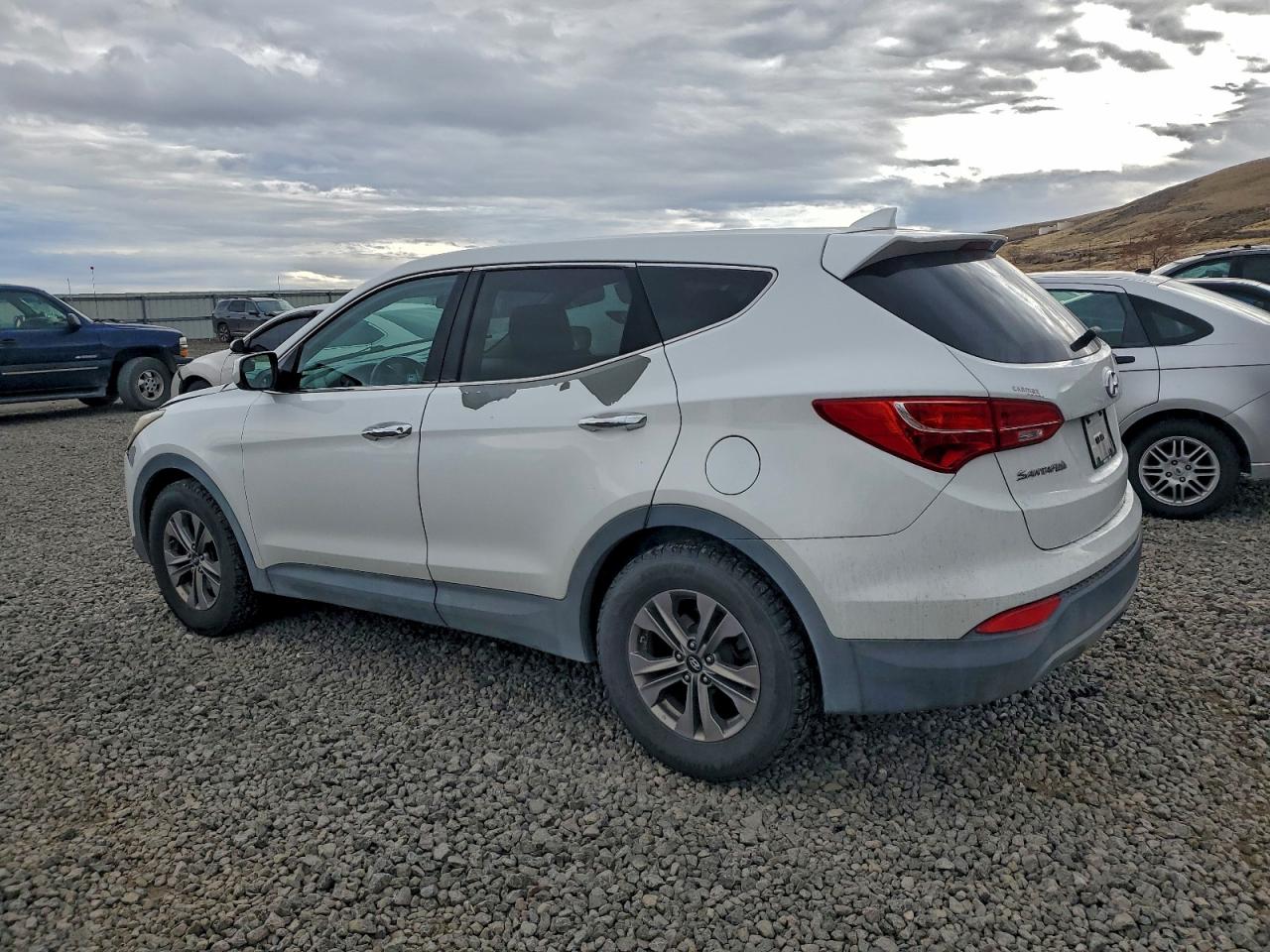 2016 HYUNDAI SANTA FE SPORT photo 2