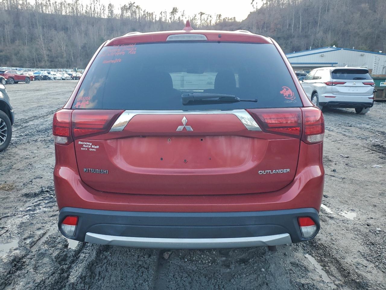 2018 MITSUBISHI OUTLANDER SE photo 11