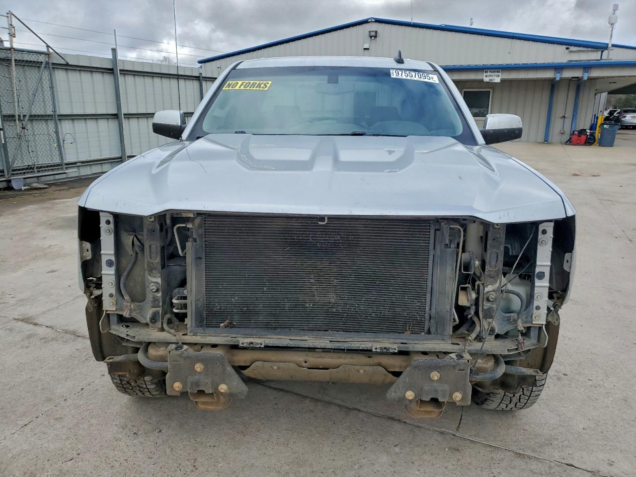 2018 CHEVROLET SILVERADO C1500 LT photo 5