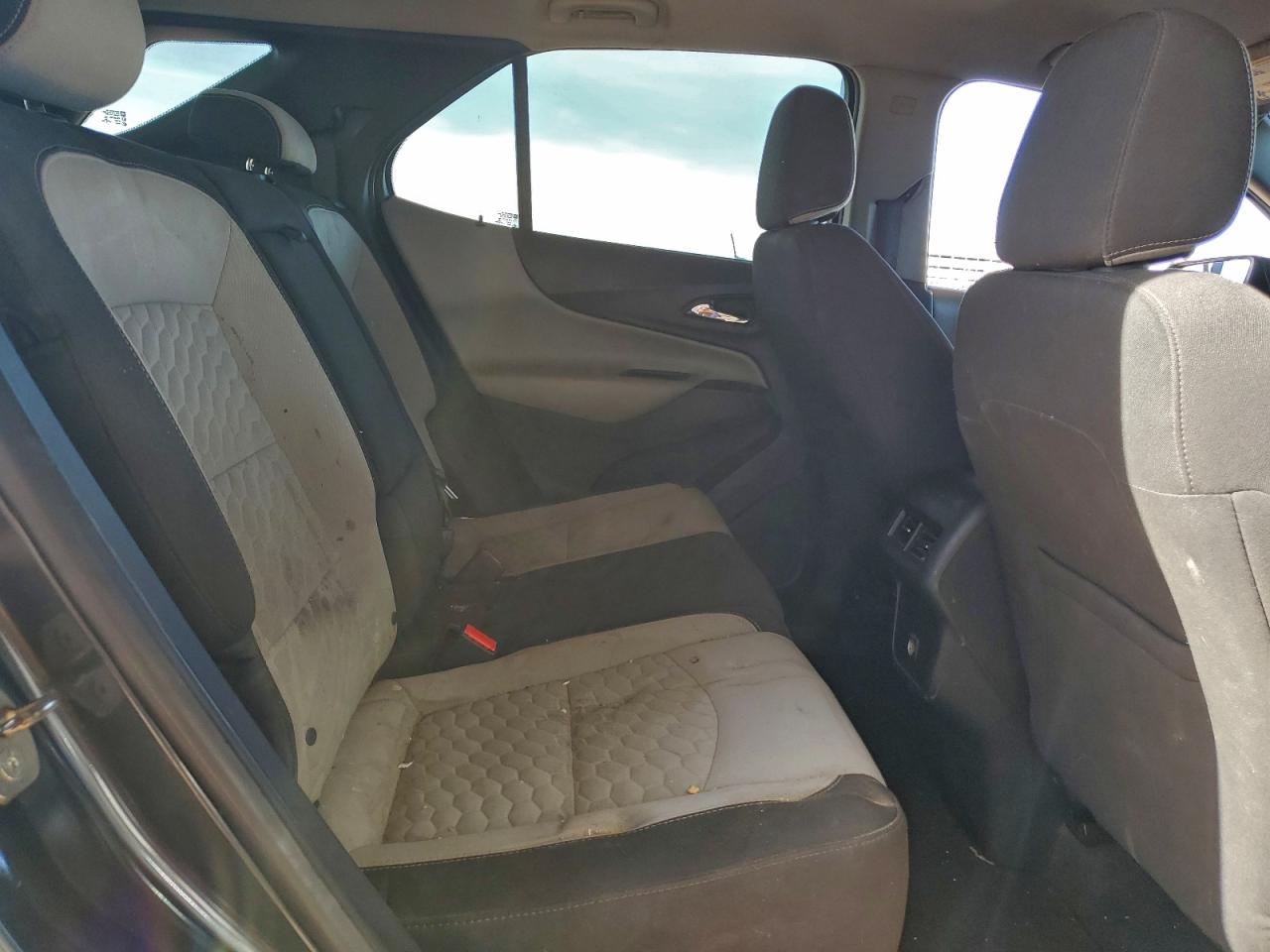2018 CHEVROLET EQUINOX LS photo 10