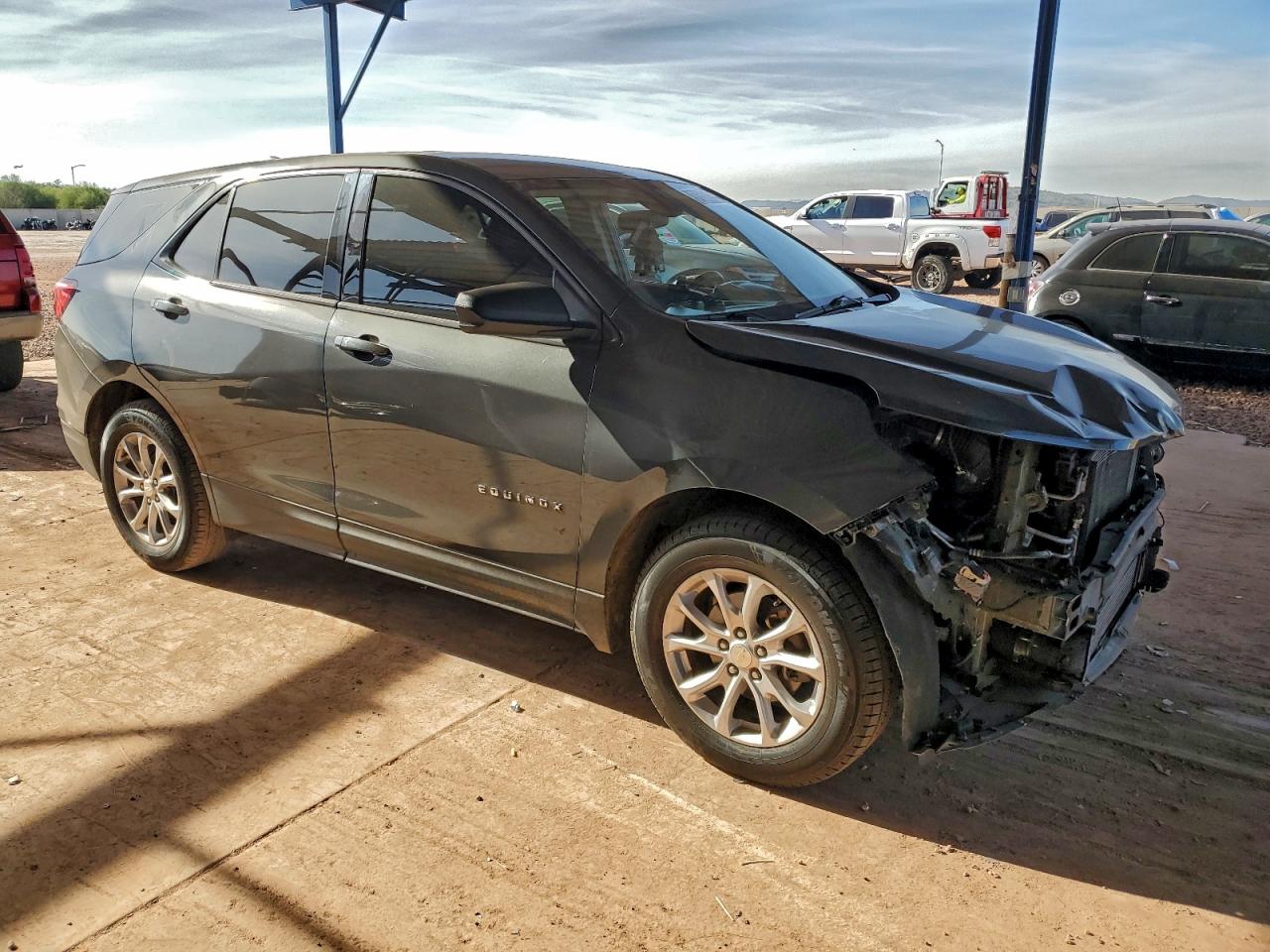 2018 CHEVROLET EQUINOX LS photo 4