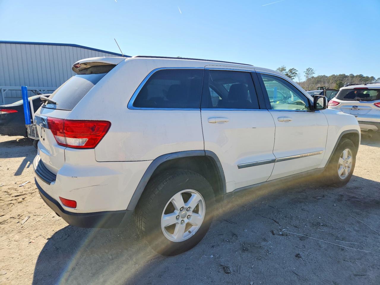 2012 JEEP GRAND CHEROKEE LAREDO photo 5