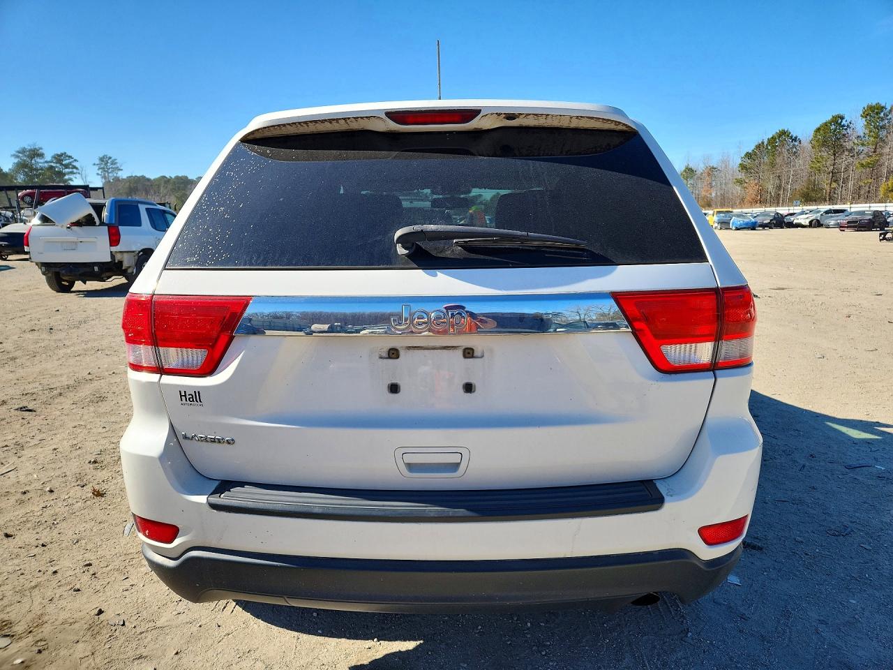 2012 JEEP GRAND CHEROKEE LAREDO photo 11