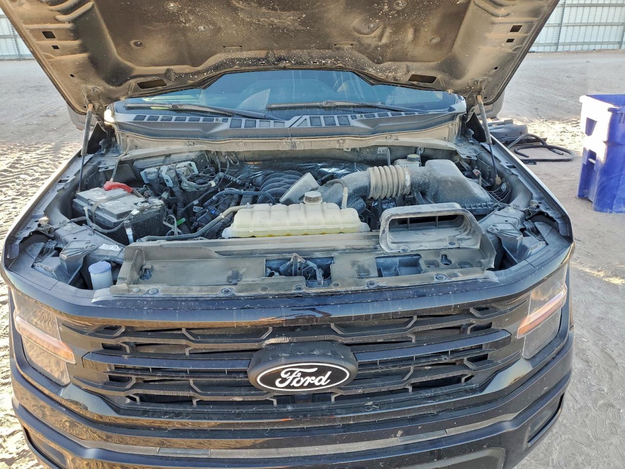 2024 FORD F150 XLT photo 11