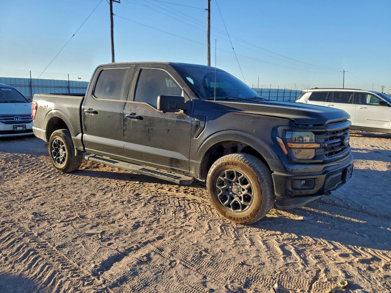 2024 FORD F150 XLT photo 4