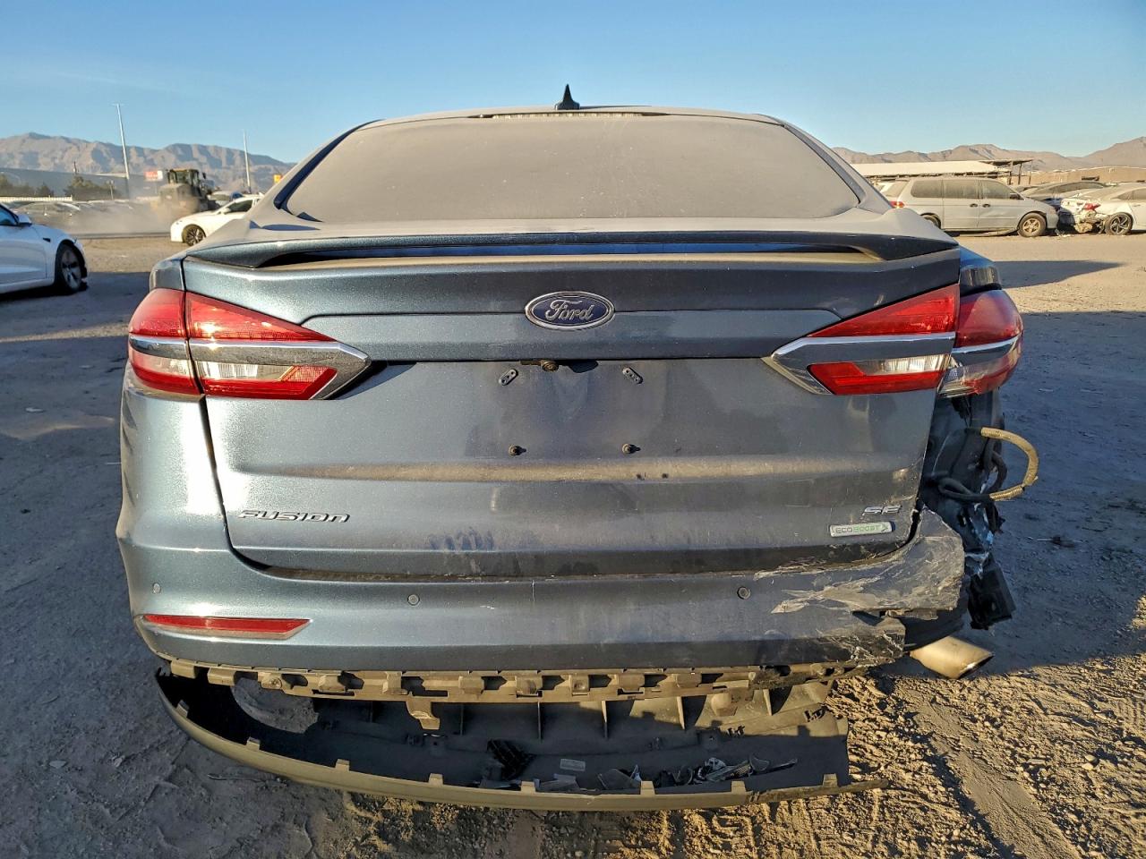 2019 FORD FUSION SE photo 6