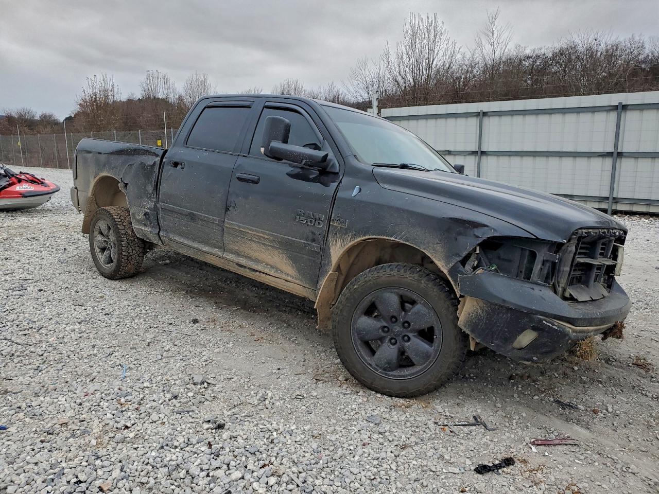 2014 RAM 1500 SLT photo 4