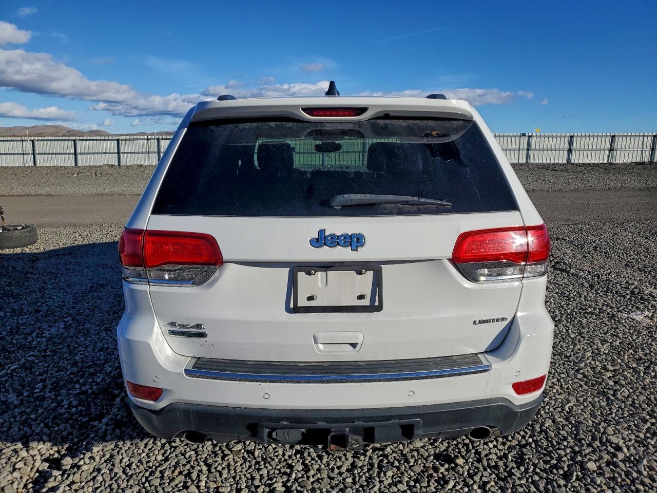 2018 JEEP GRAND CHEROKEE LIMITED photo 6