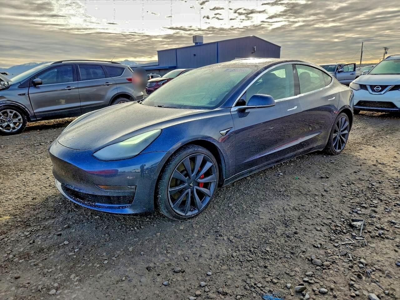 2020 TESLA MODEL 3
