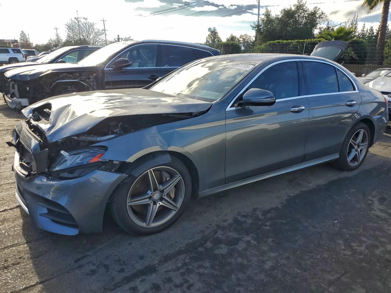 2017 MERCEDES-BENZ E