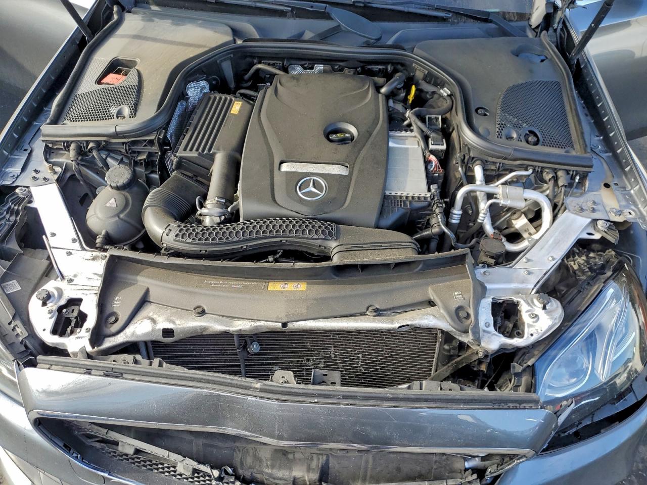 2017 MERCEDES-BENZ E 300 4MATIC photo 11