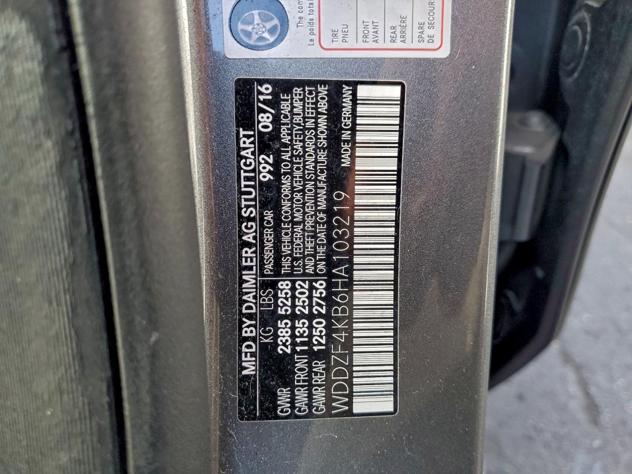 2017 MERCEDES-BENZ E 300 4MATIC photo 12