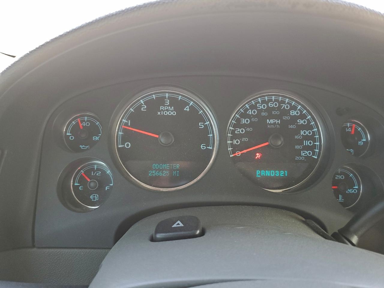 2008 CHEVROLET TAHOE C1500 photo 9