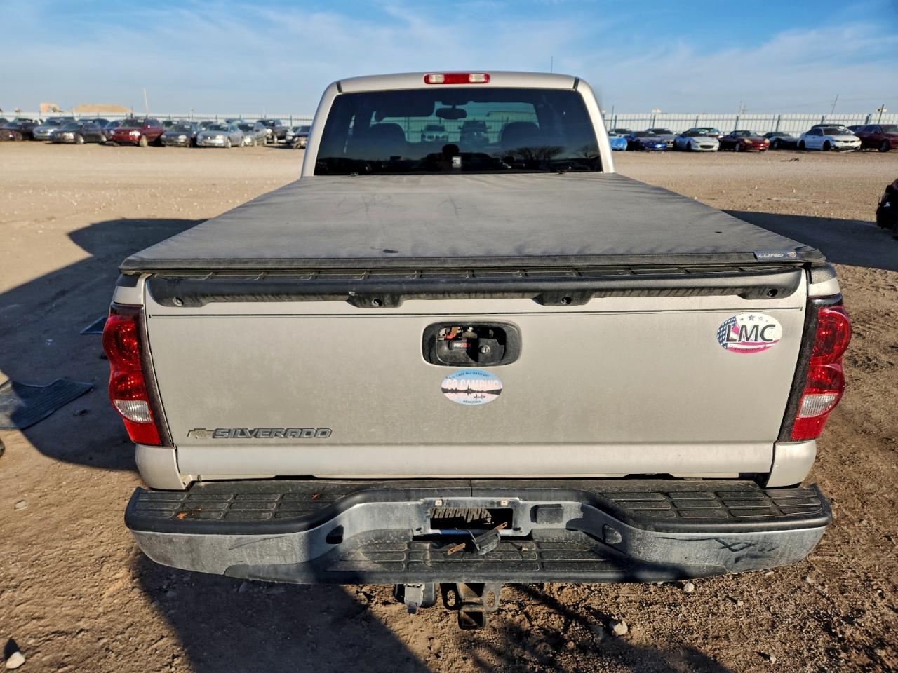 2006 CHEVROLET SILVERADO K1500 photo 6
