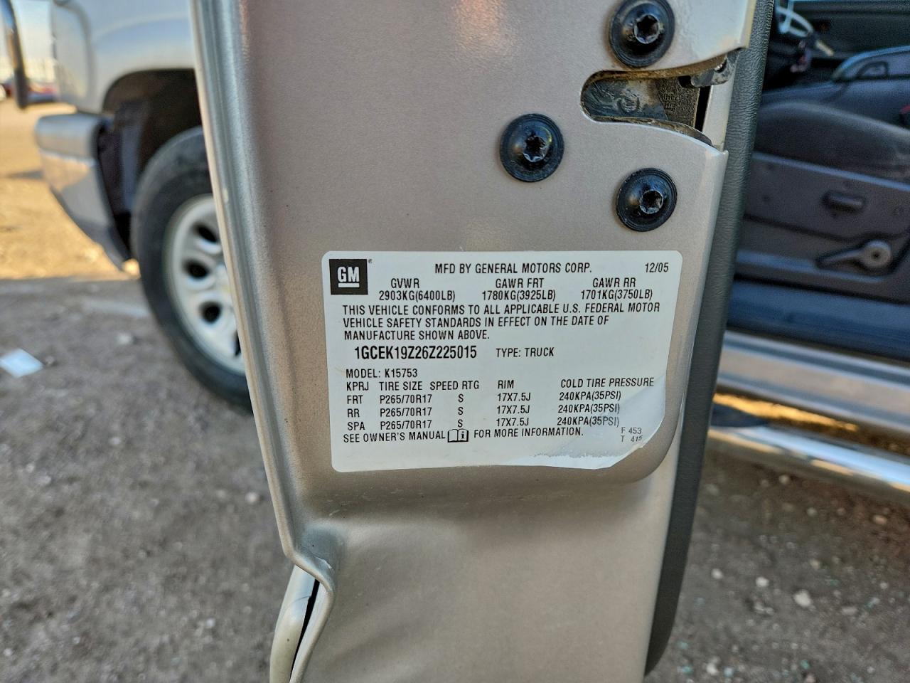 2006 CHEVROLET SILVERADO K1500 photo 12