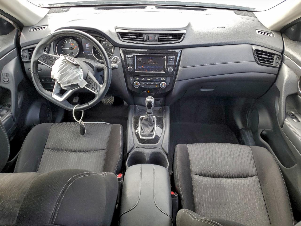 2020 NISSAN ROGUE SV photo 8