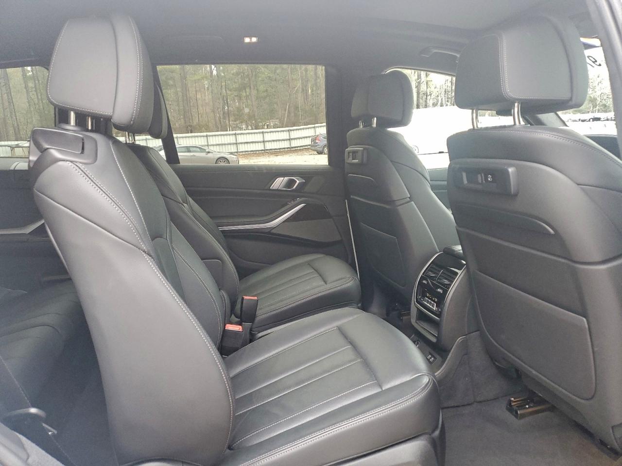 2021 BMW X7 XDRIVE40I photo 11