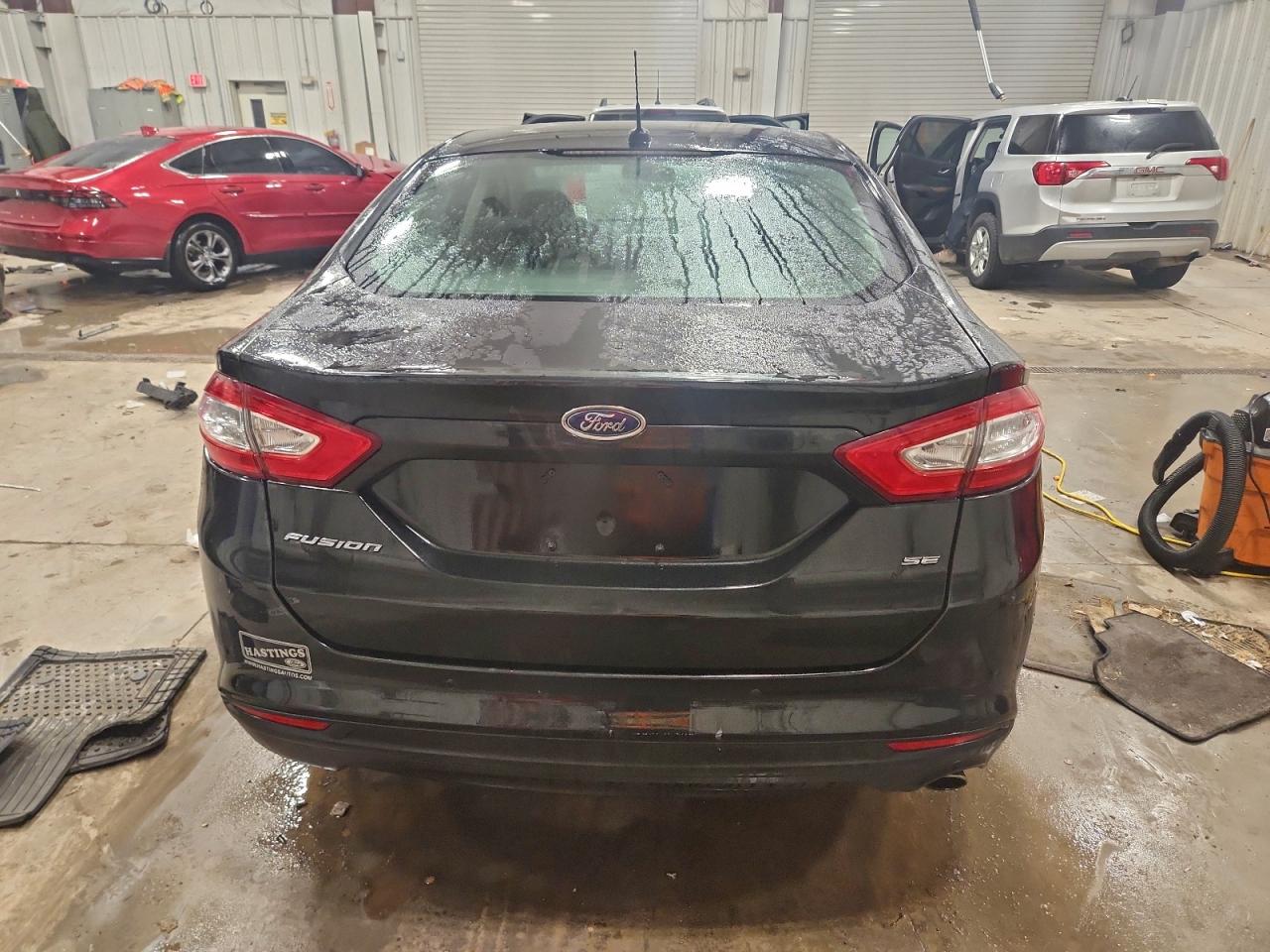 2013 FORD FUSION SE photo 6