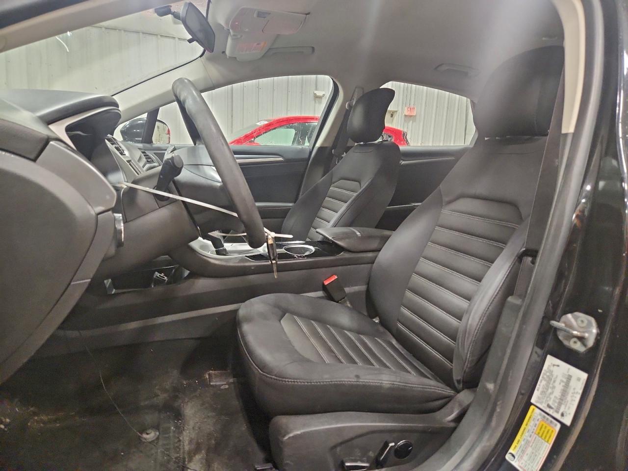 2013 FORD FUSION SE photo 7