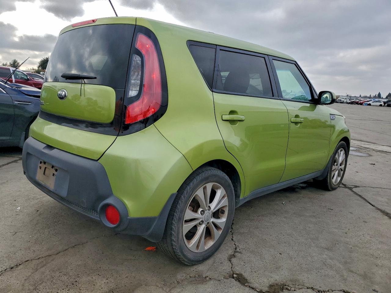 2015 KIA SOUL + photo 3