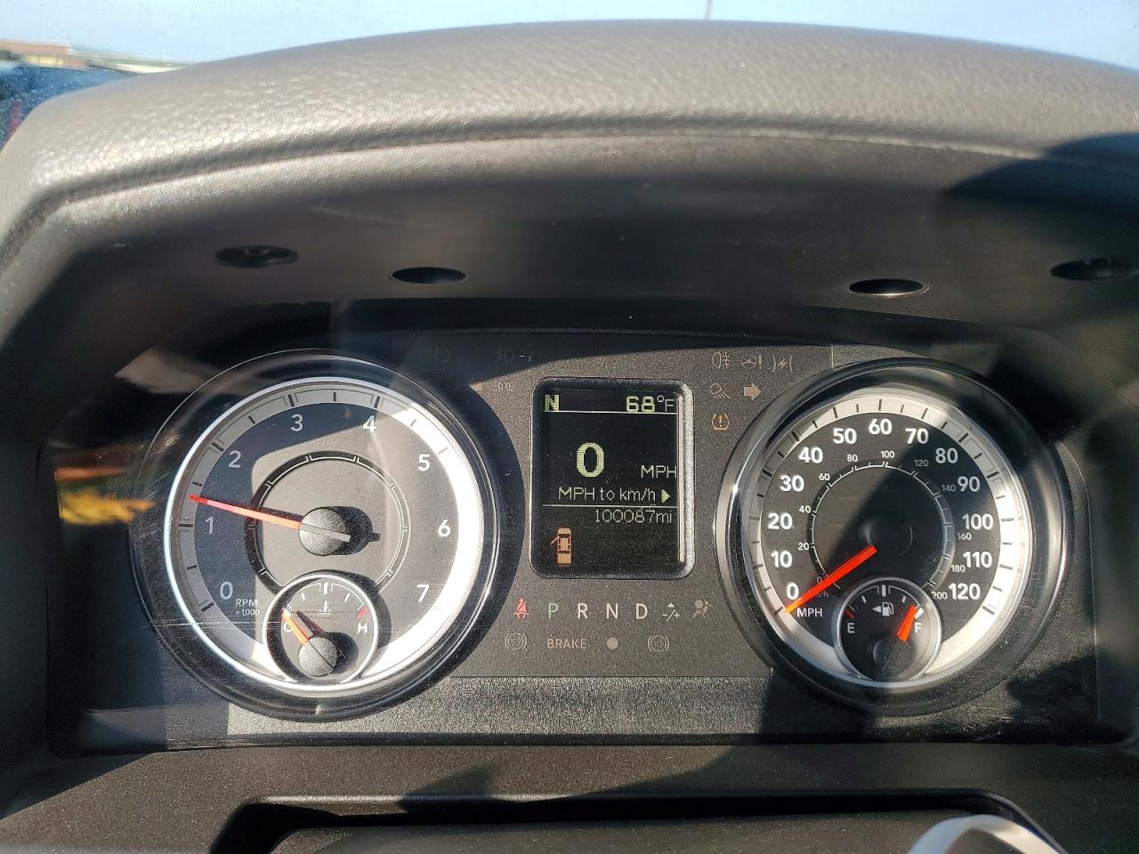 2017 RAM 1500 ST photo 9