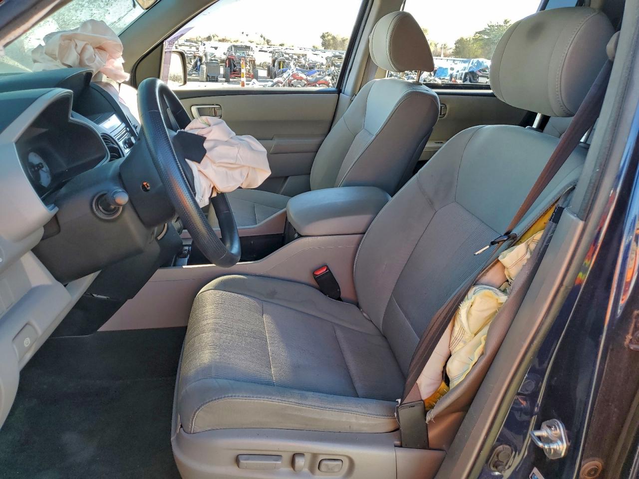 2013 HONDA PILOT EX photo 19