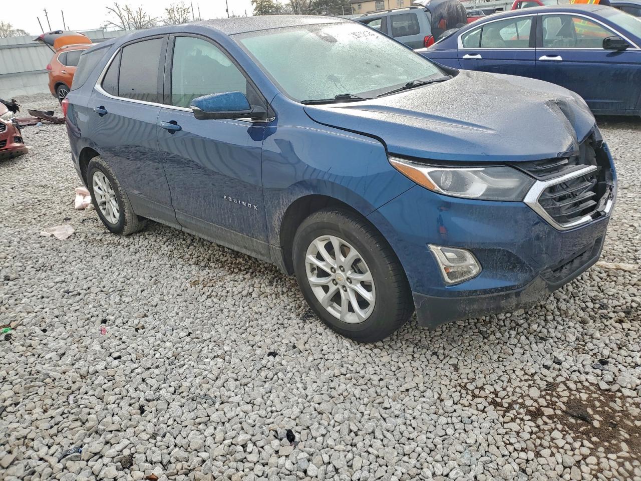 2019 CHEVROLET EQUINOX LT photo 4