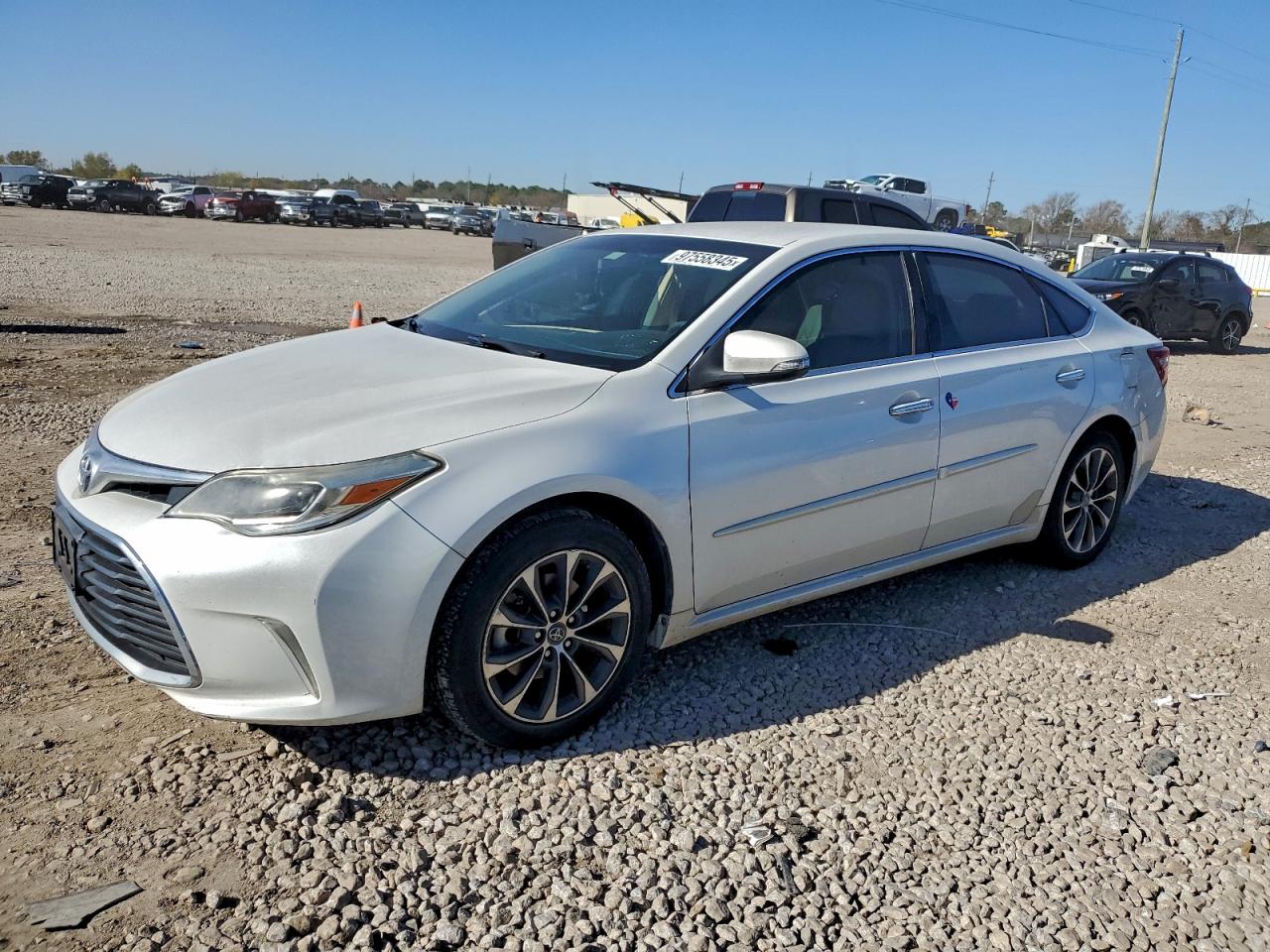2016 TOYOTA AVALON