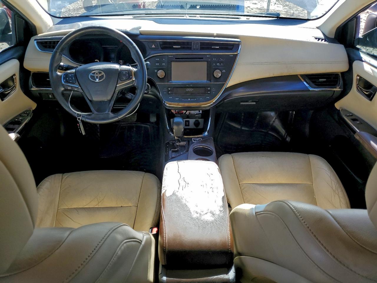2016 TOYOTA AVALON XLE photo 8