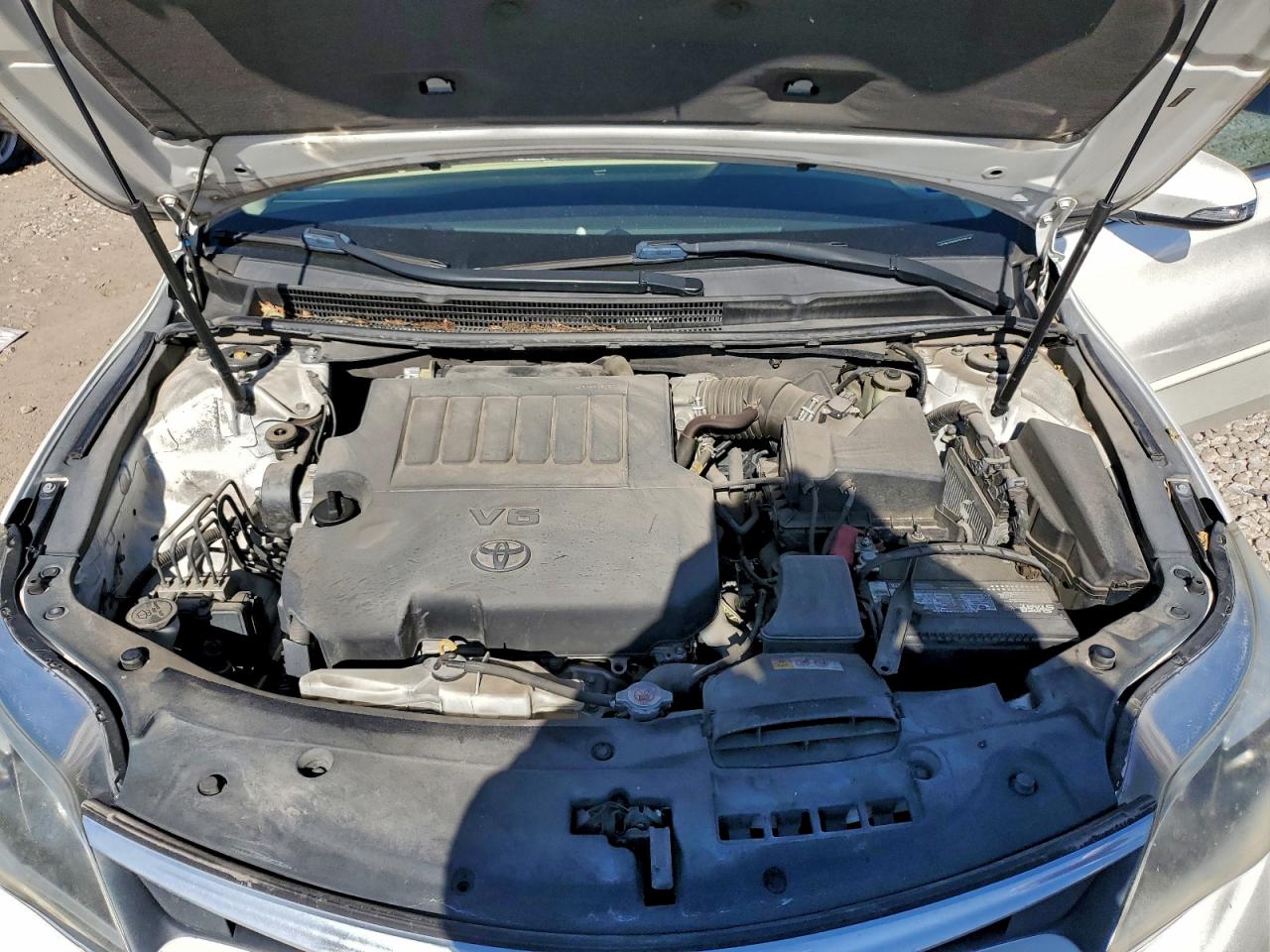2016 TOYOTA AVALON XLE photo 11