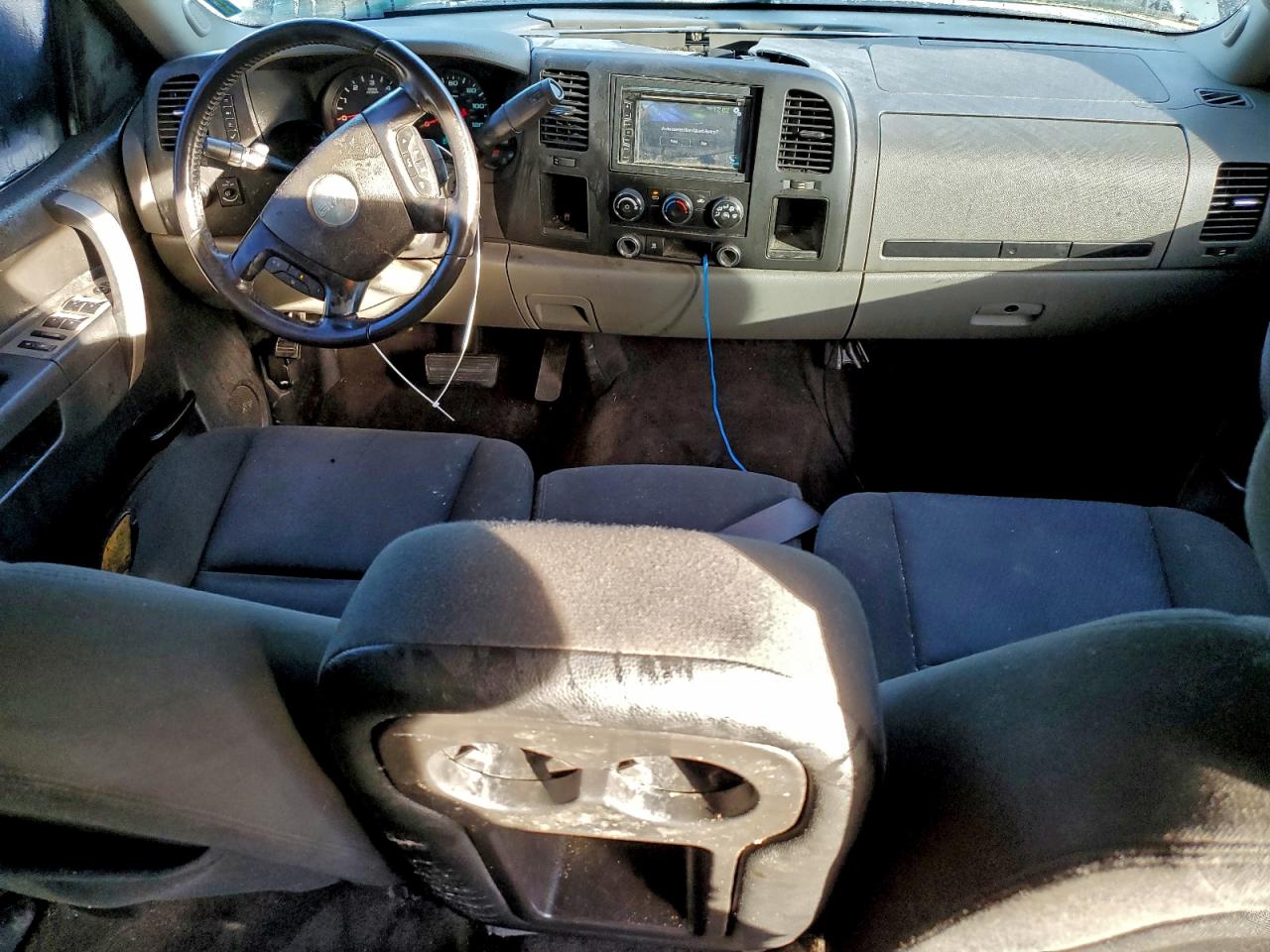 2011 GMC SIERRA C1500 SL photo 8