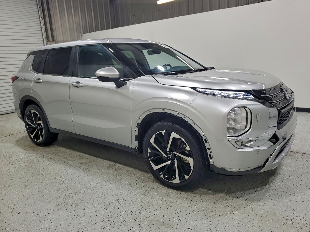 2024 MITSUBISHI OUTLANDER SE photo 4