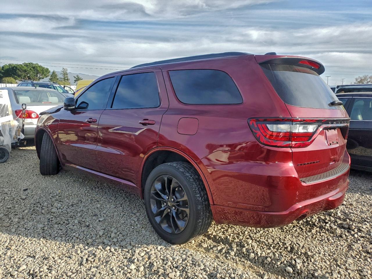 2023 DODGE DURANGO R/T photo 2