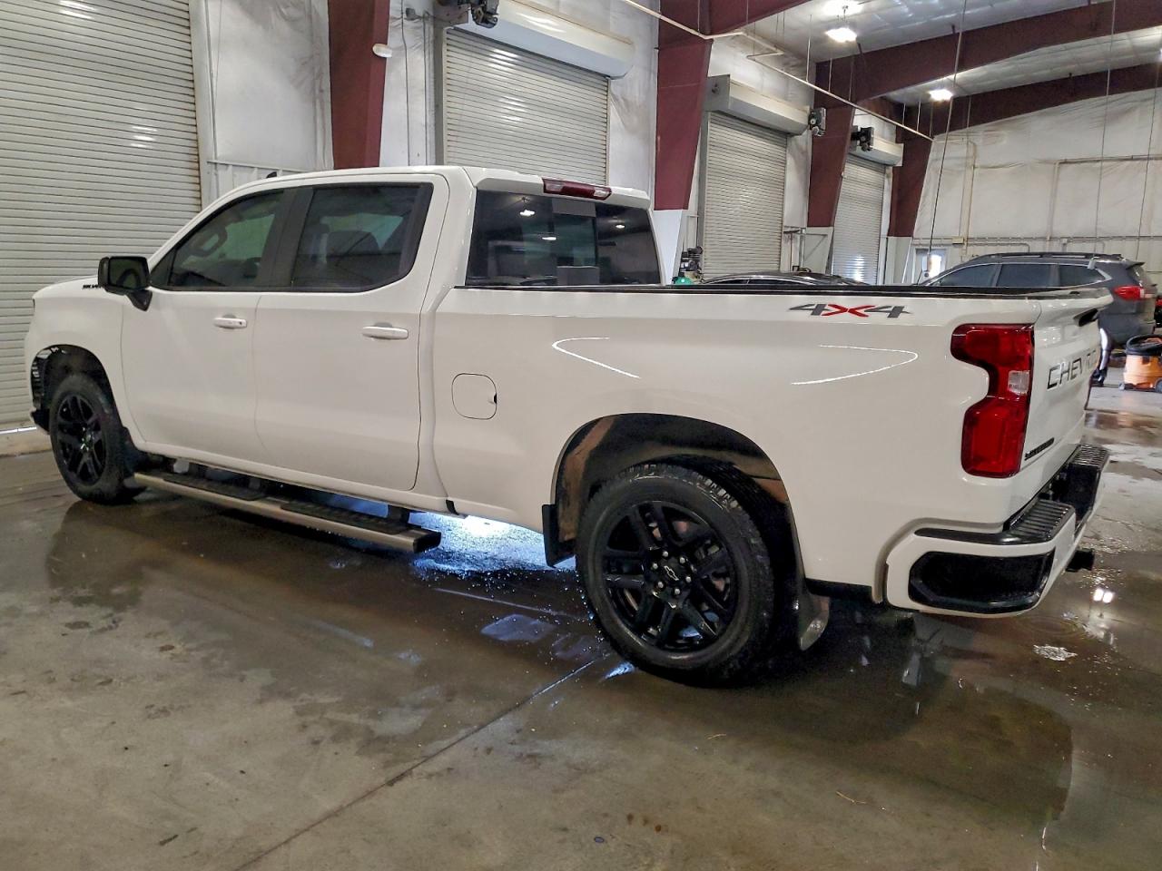 2024 CHEVROLET SILVERADO K1500 RST photo 3