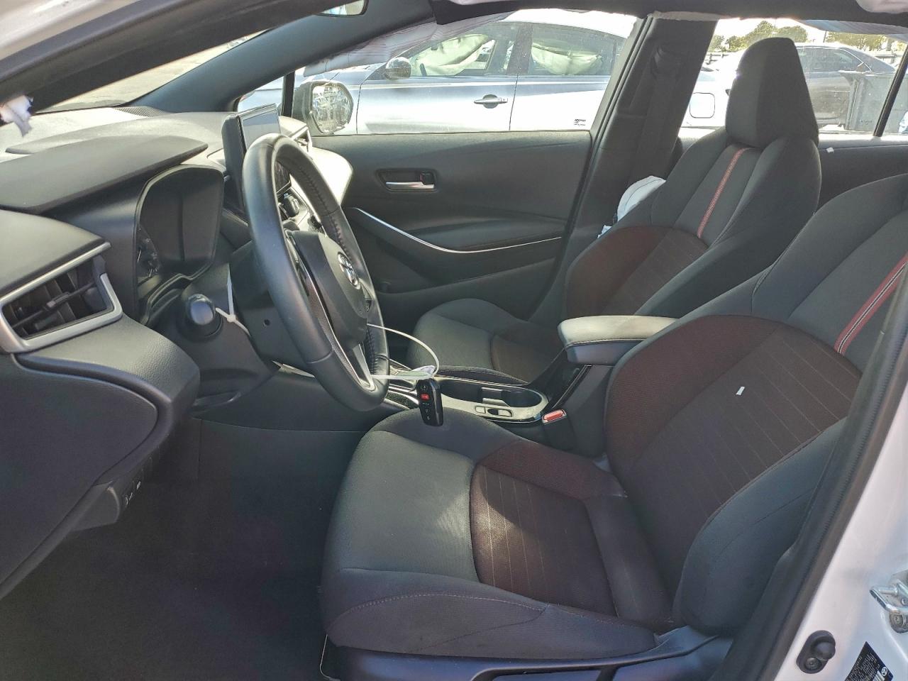 2024 TOYOTA COROLLA SE photo 7