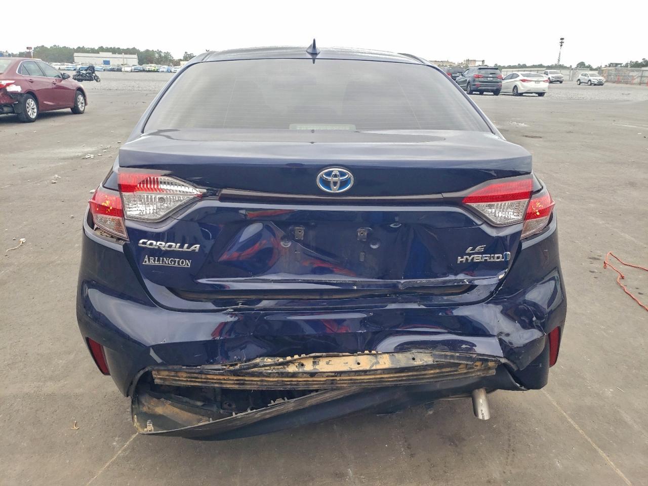 2024 TOYOTA COROLLA LE photo 6