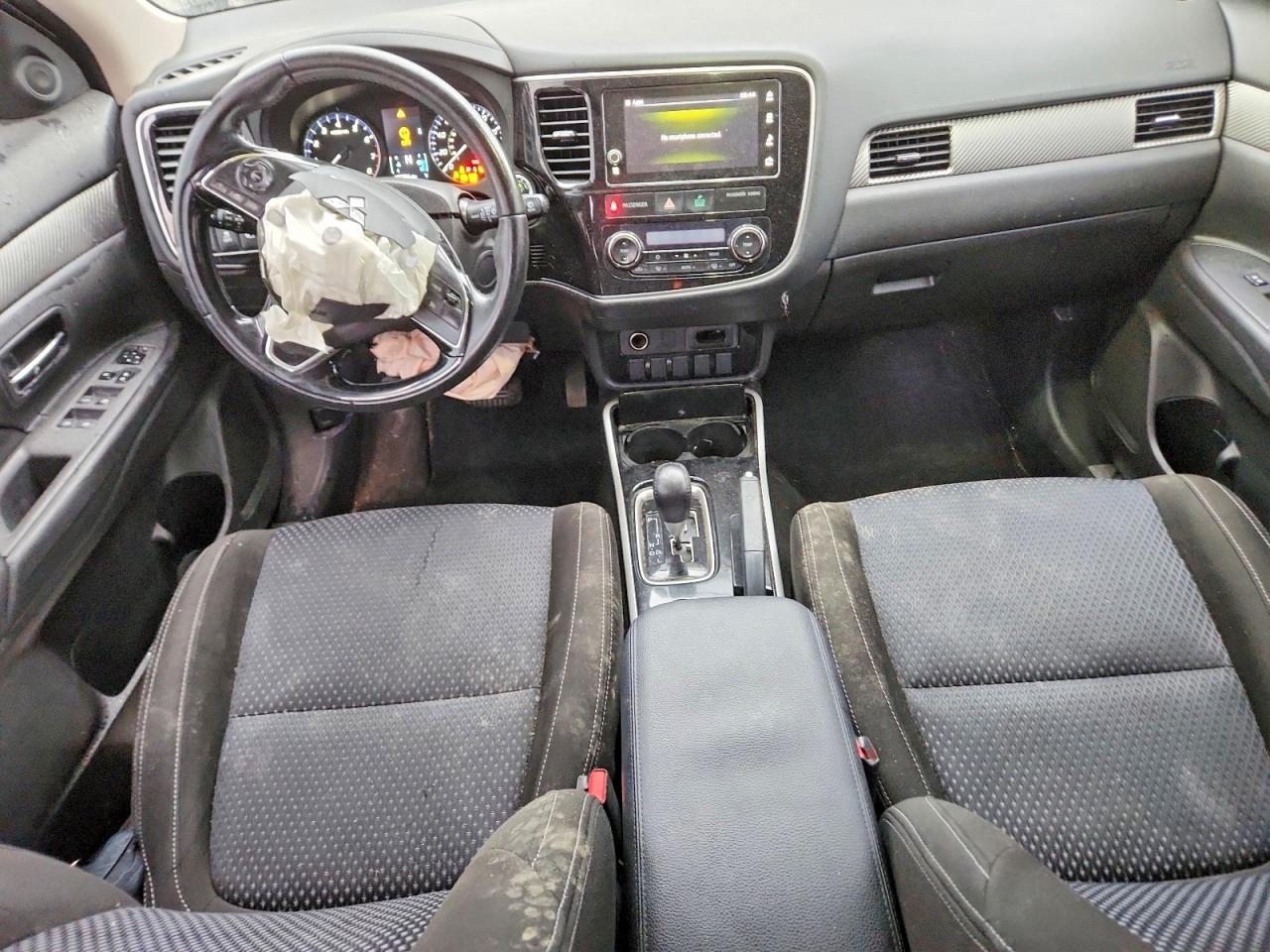 2017 MITSUBISHI OUTLANDER SE photo 22
