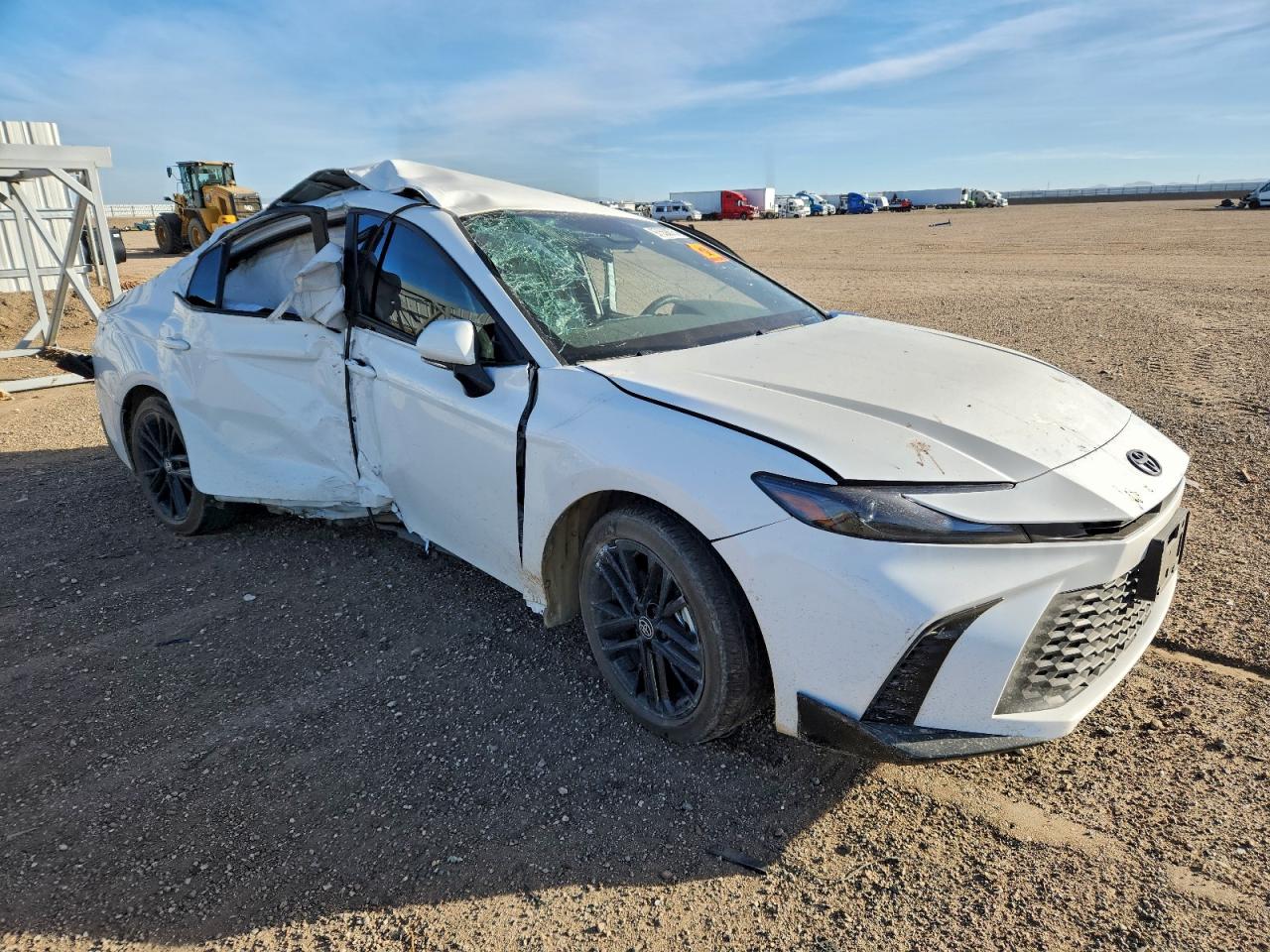 2025 TOYOTA CAMRY XSE photo 4