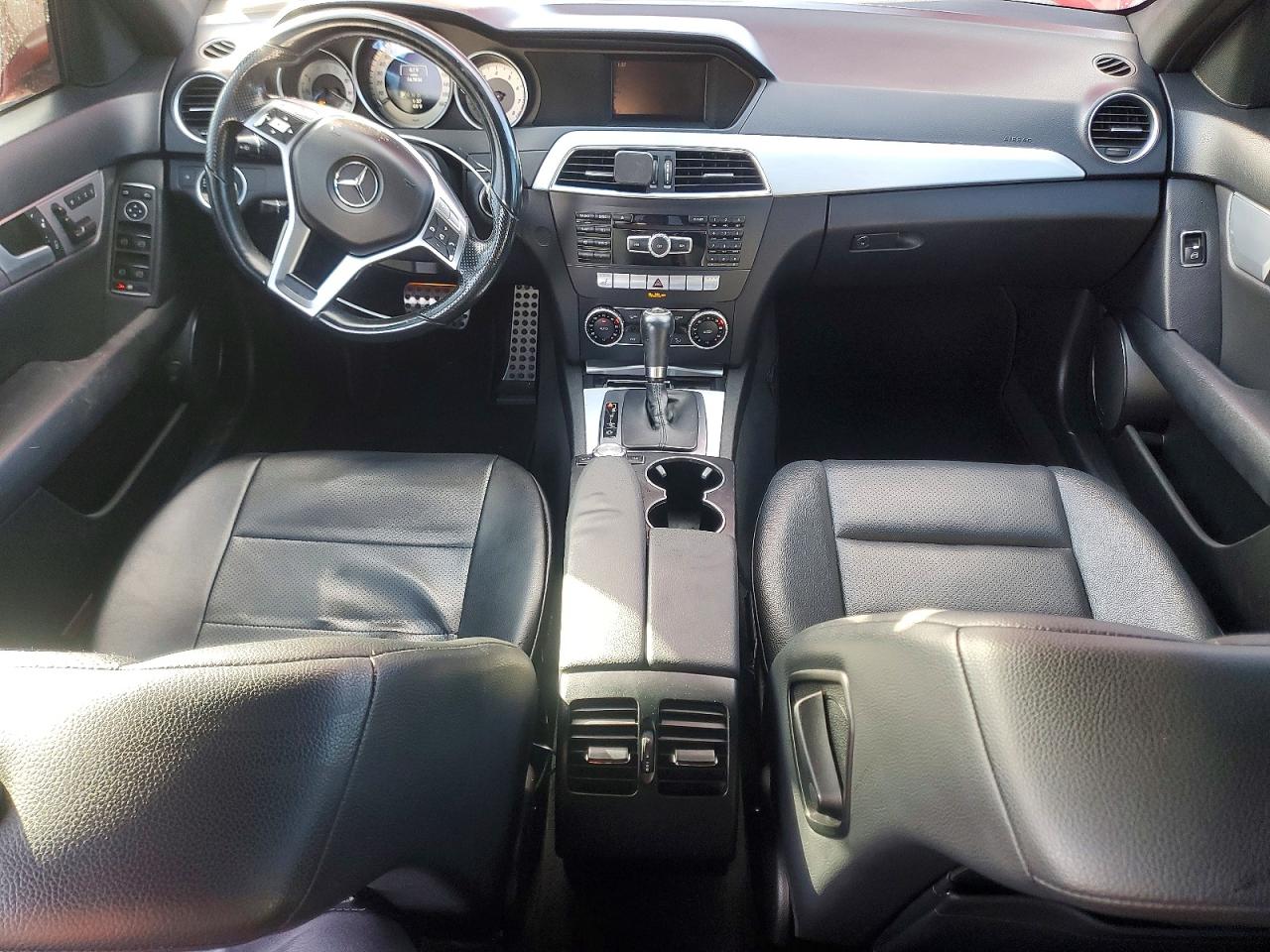 2014 MERCEDES-BENZ C 250 photo 8