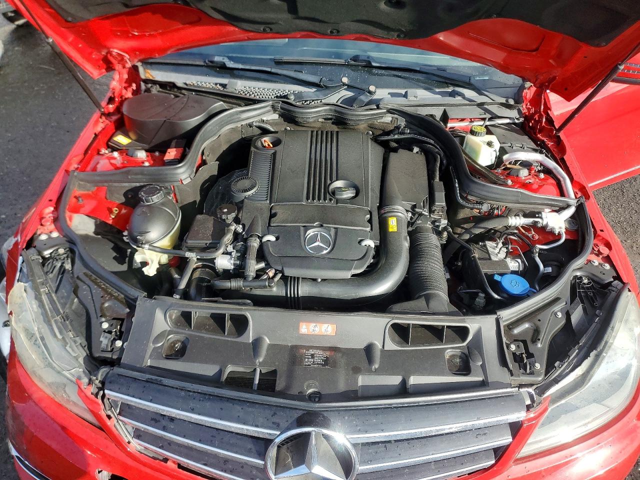 2014 MERCEDES-BENZ C 250 photo 11
