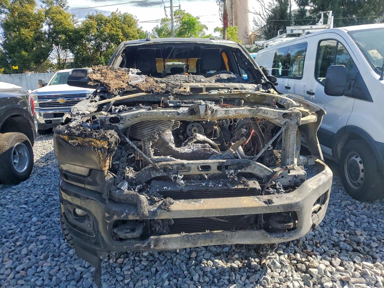 2022 RAM 3500 BIG HORN/LONE STAR photo 5