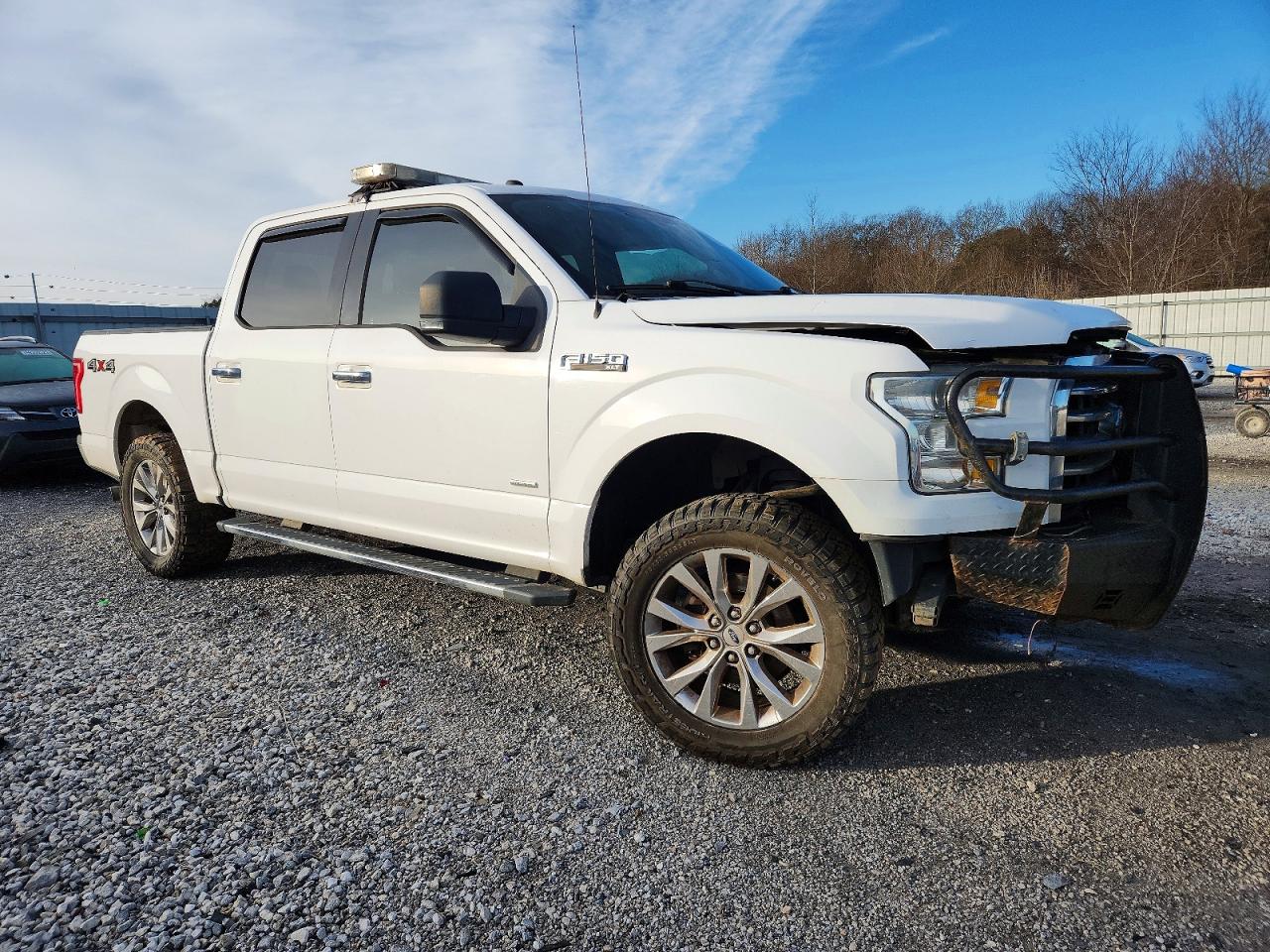2016 FORD F150 SUPERCREW photo 4
