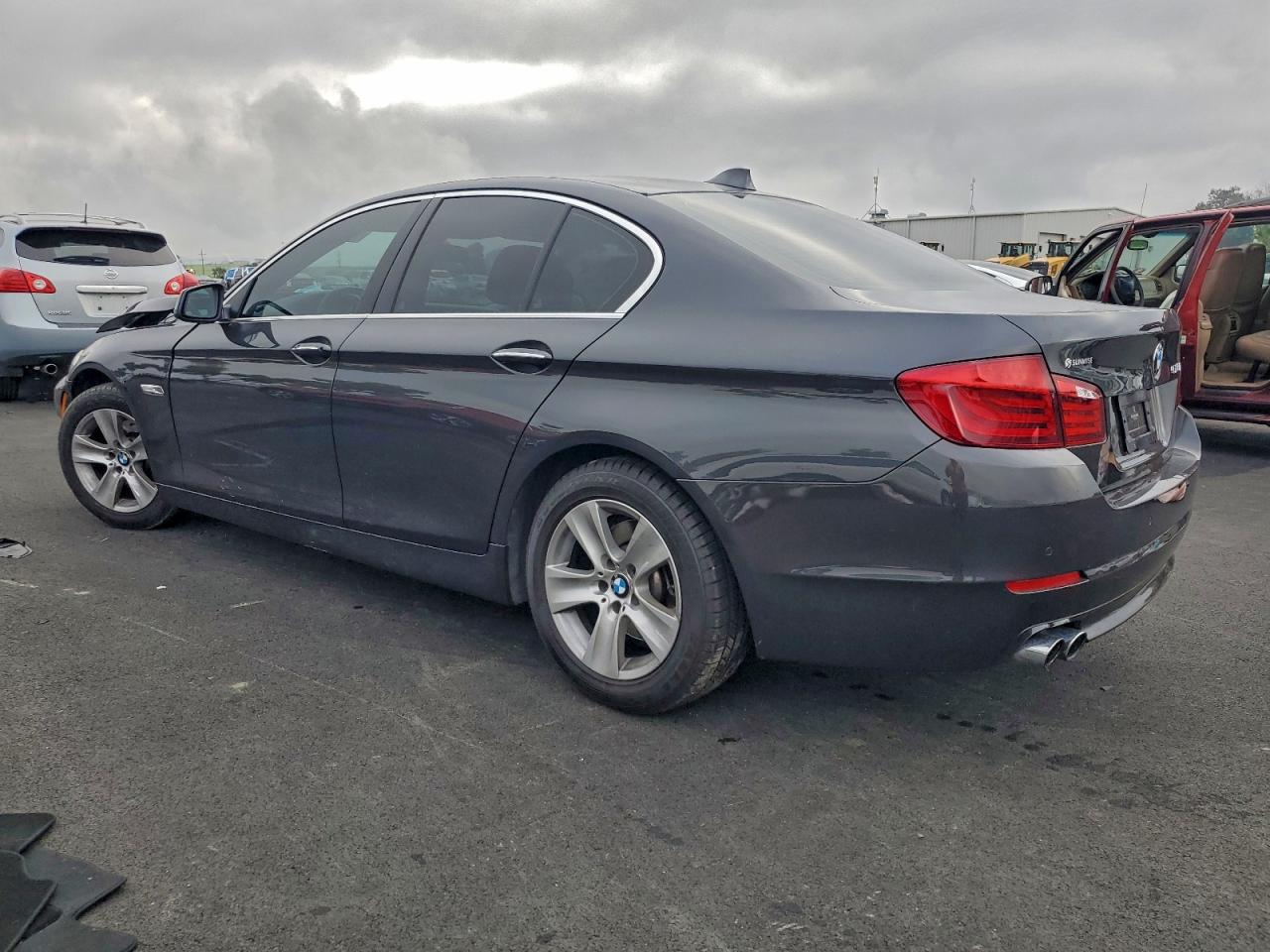 2013 BMW 528 I photo 2