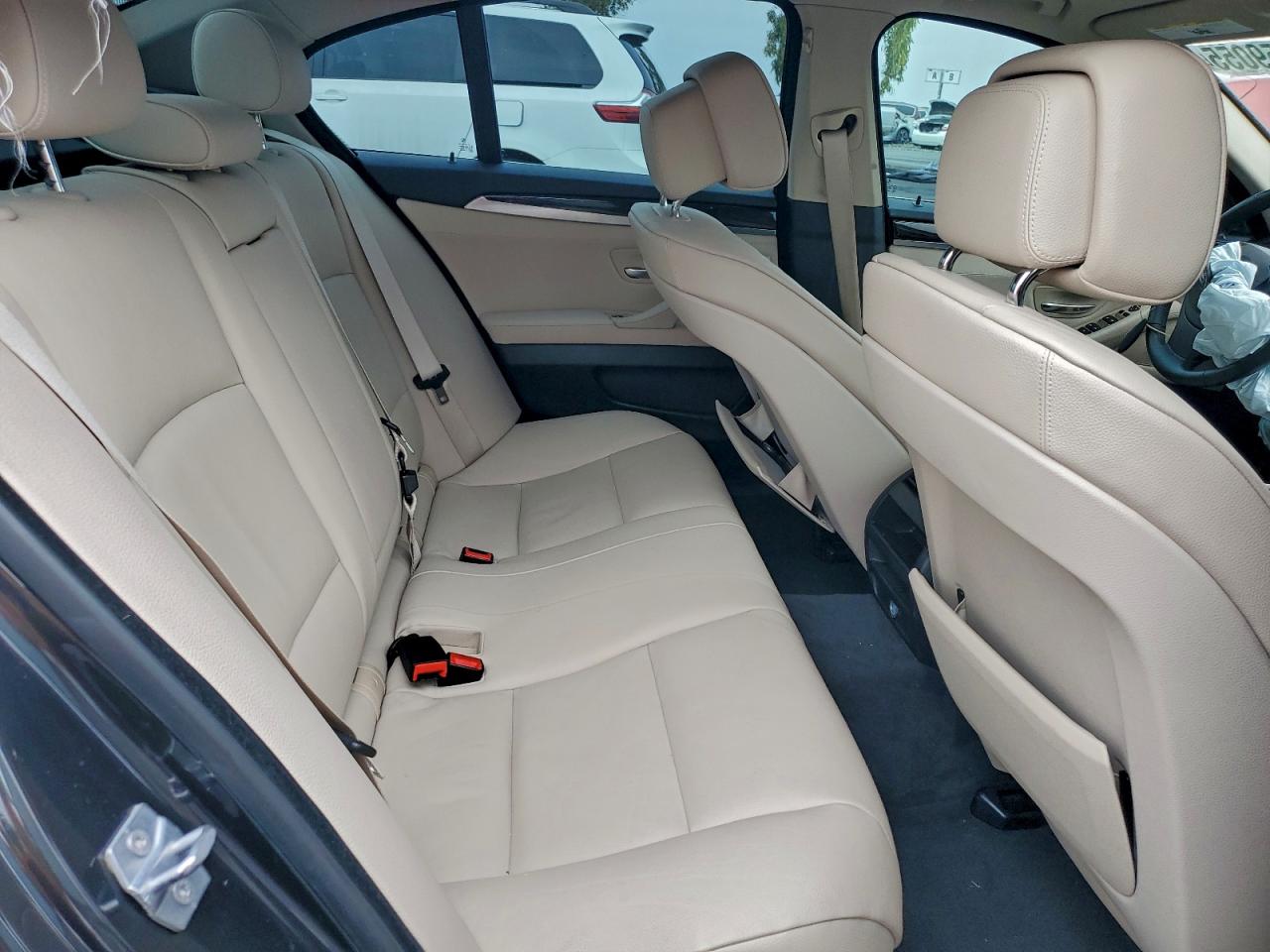 2013 BMW 528 I photo 10