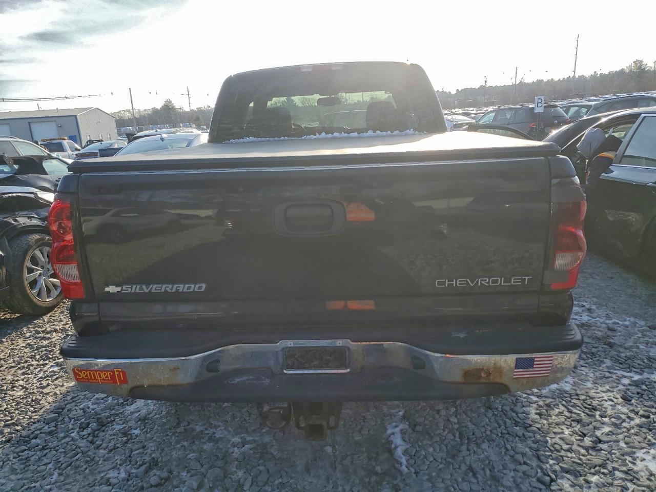 2005 CHEVROLET SILVERADO K1500 photo 6