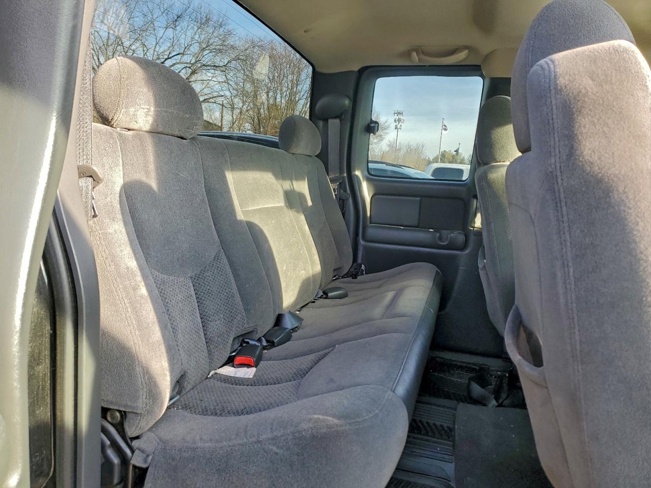 2005 CHEVROLET SILVERADO K1500 photo 10