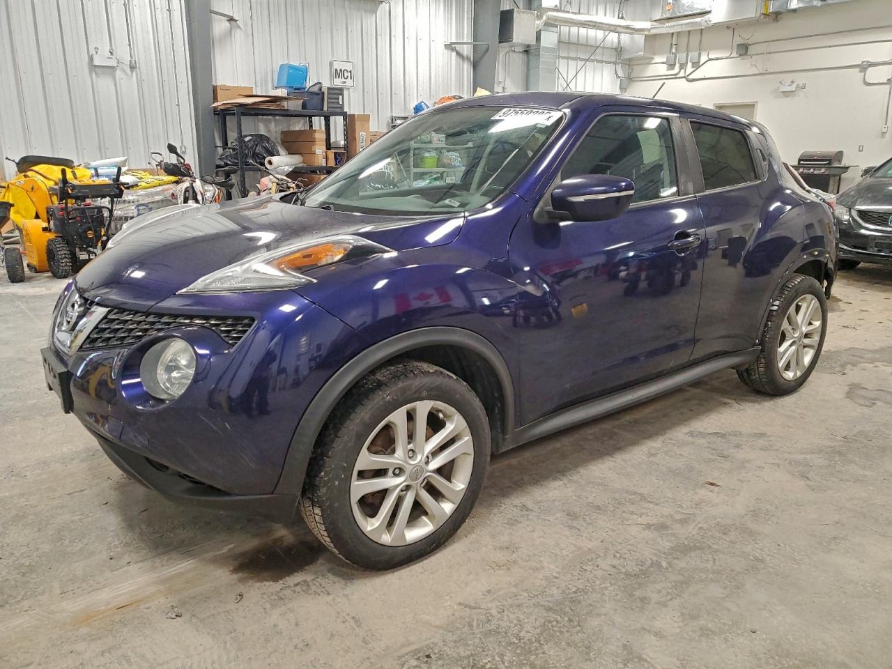 2015 NISSAN JUKE