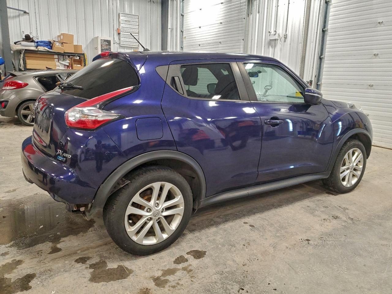 2015 NISSAN JUKE S photo 3