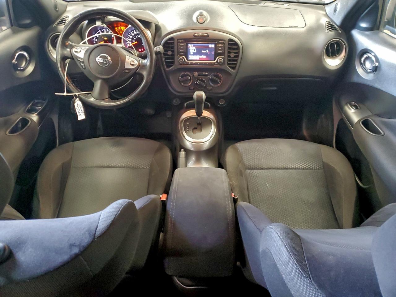 2015 NISSAN JUKE S photo 8